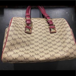 Michael Kors purse